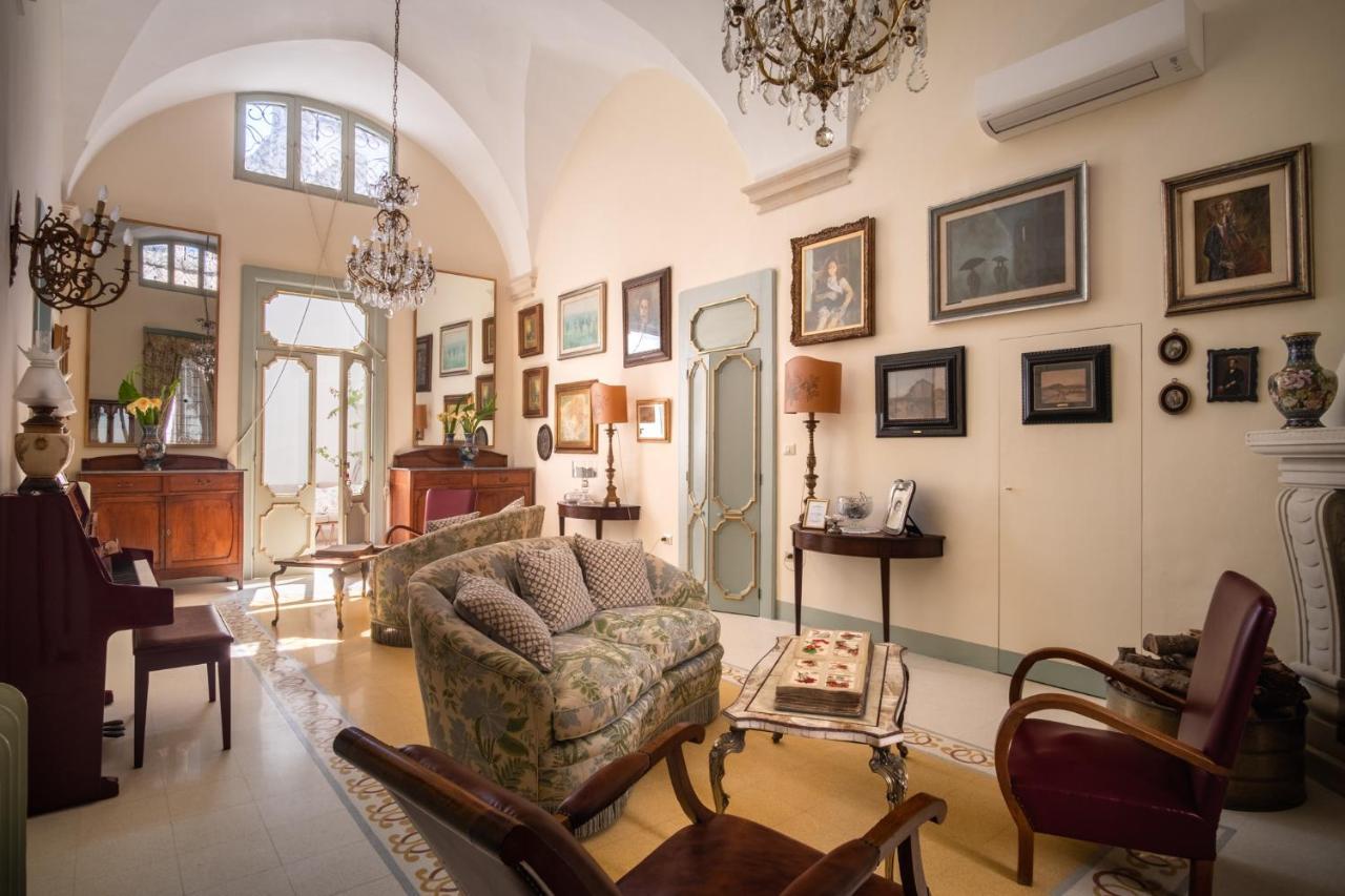 Bed and Breakfast Palazzo Guido Lecce Exterior foto